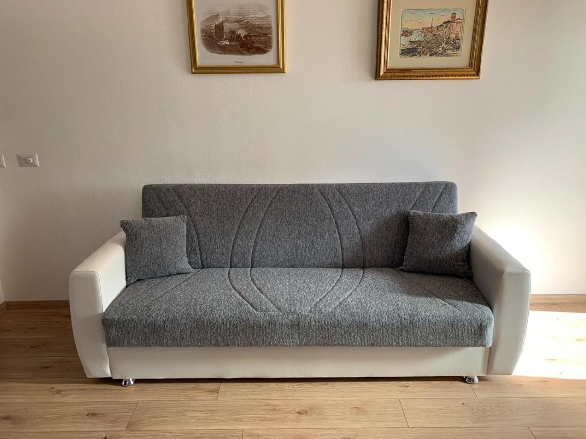 Casa Magnolia Lägenhet Pastrengo Exteriör bild